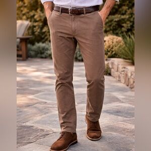 English Laundry Men’s Khaki Pants Brown Straight Leg Size 34x32